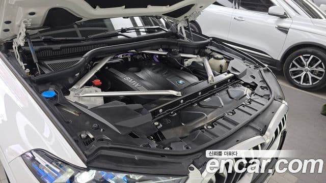 BMW X6 2024 — Photo 9/34