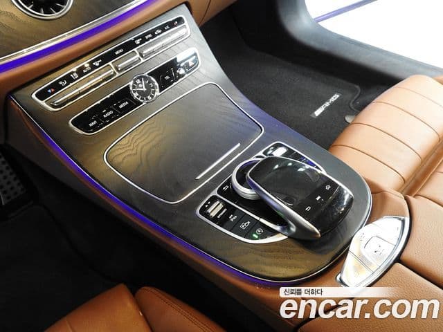 Mercedes-Benz E-Class 2018 — Şəkil 6/20