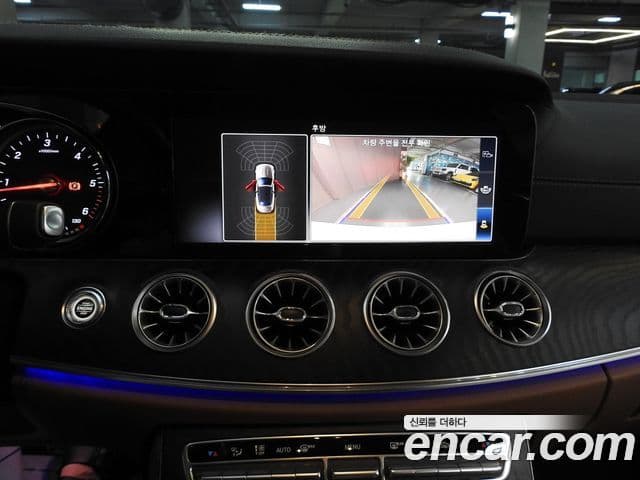 Mercedes-Benz E-Class 2018 — Şəkil 9/20