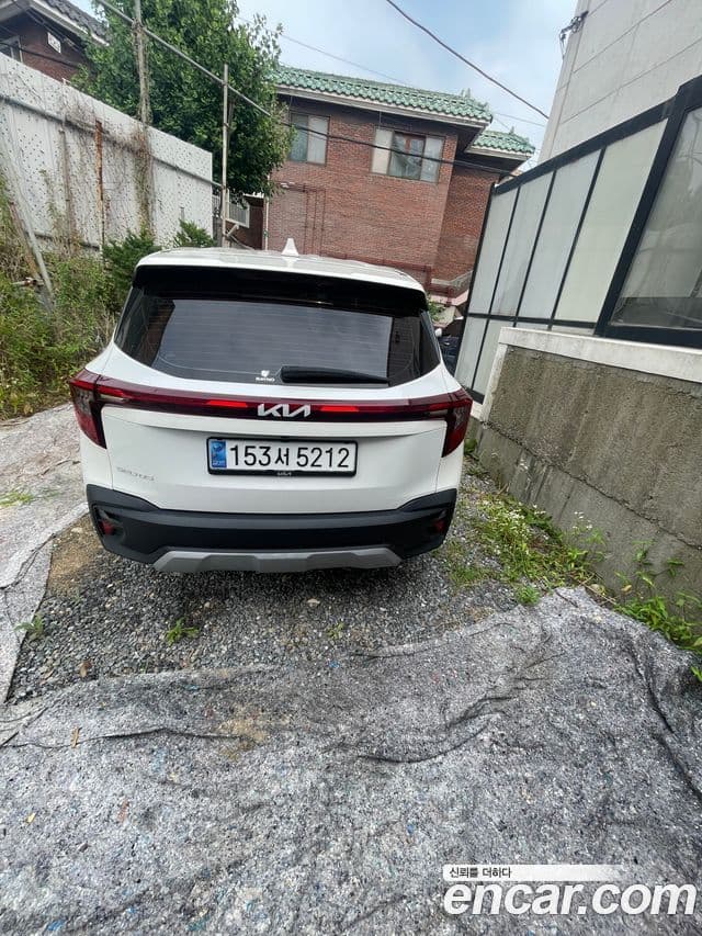 Kia Seltos 2023 — Şəkil 3/19