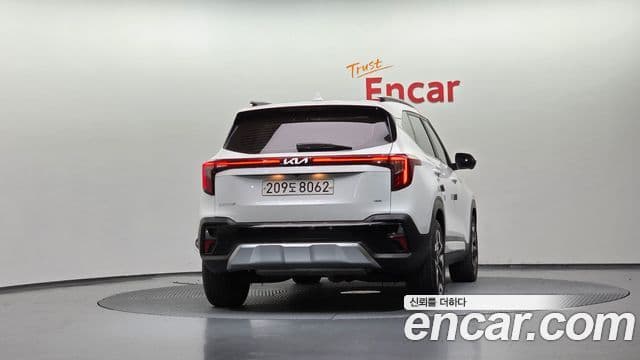 Kia Seltos 2022 — Şəkil 4/20