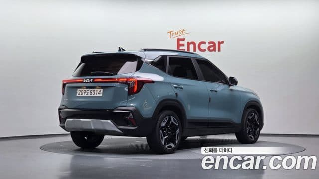 Kia Seltos 2022 — Şəkil 2/20