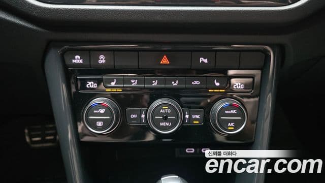 Volkswagen T-Roc 2021 — Фото 16/20