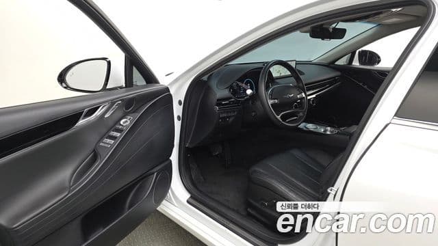 Genesis Electrified G80 2020 — Şəkil 10/20