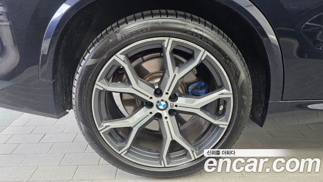 BMW X5 2020 — ფოტო 5/20