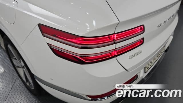 Genesis GV80 2020 — Photo 19/31