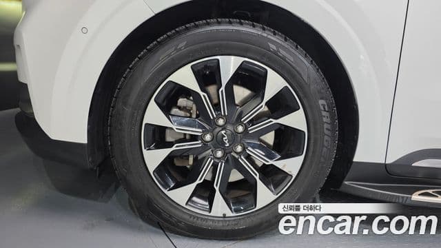 Kia Carnival 2022 — Фото 5/20