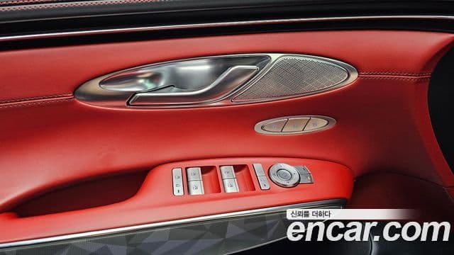 Genesis GV70 2021 — ფოტო 9/30