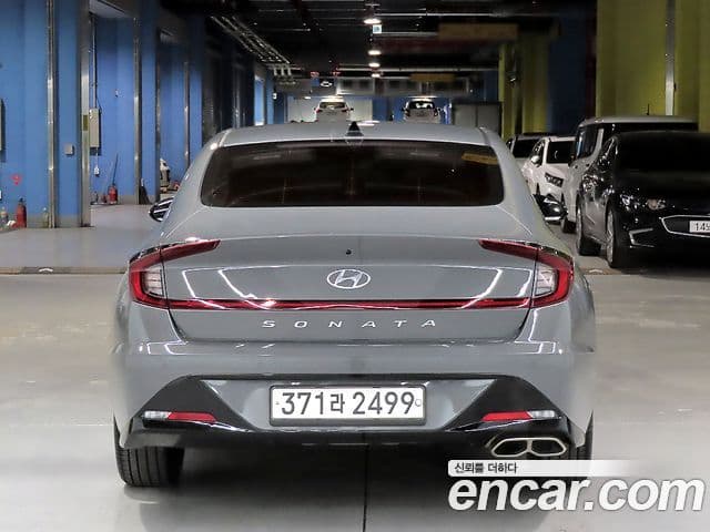 Hyundai Sonata 2020 — ფოტო 3/20