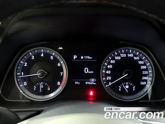 Hyundai Sonata 2020 — ფოტო 10/20