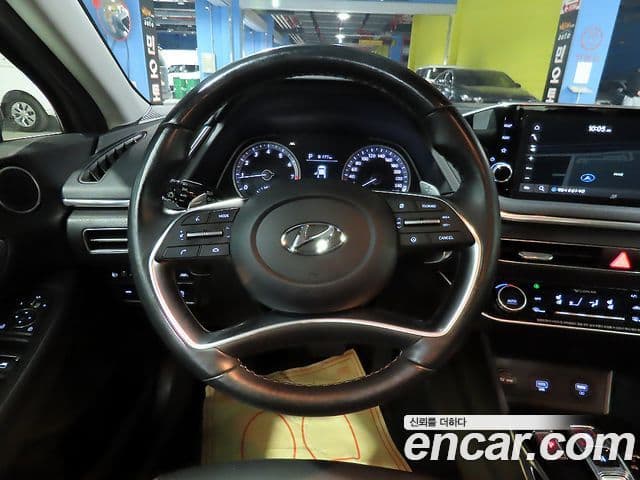 Hyundai Sonata 2020 — ფოტო 11/20