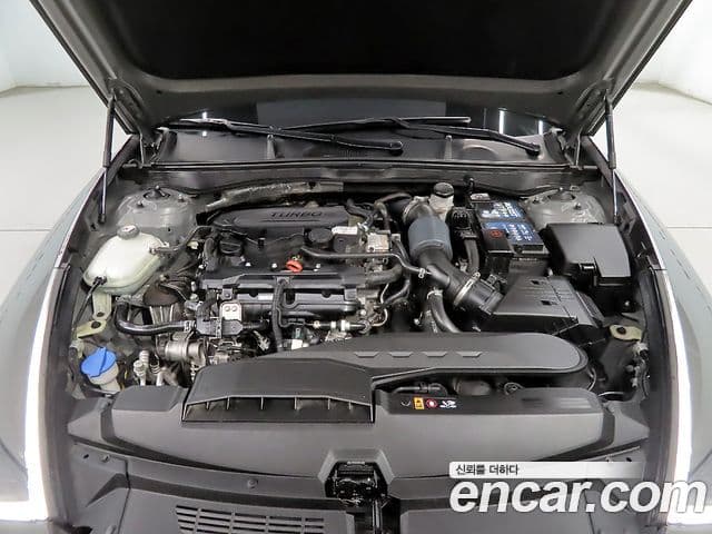 Hyundai Sonata 2020 — ფოტო 19/20