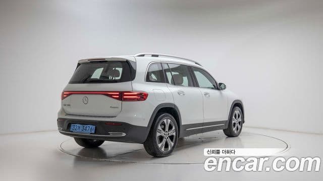 Mercedes-Benz EQB 2025 — ფოტო 7/20