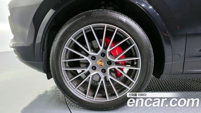 Porsche Cayenne 2020 — Şəkil 5/20