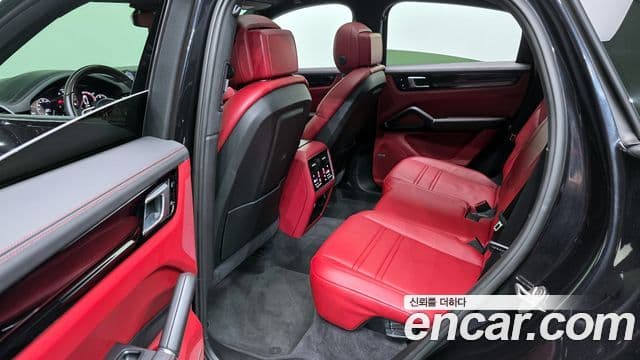 Porsche Cayenne 2020 — Şəkil 12/20