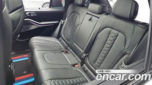 BMW X5M 2020 — ფოტო 14/36