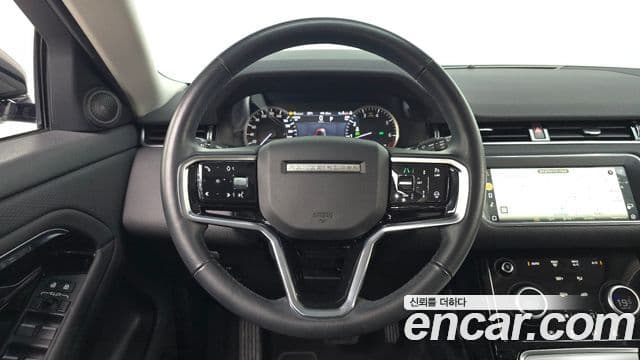 Land Rover Range Rover Evoque 2023 — Photo 21/32