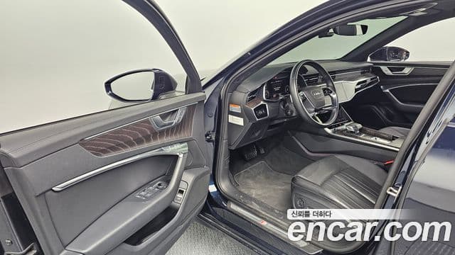 Audi A6 2022 — Şəkil 10/20