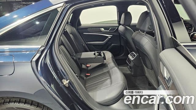 Audi A6 2022 — Şəkil 18/20