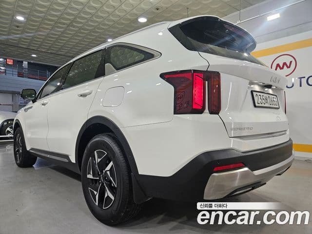 Kia Sorento 2025 — Фото 5/20