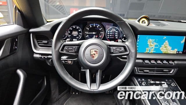 Porsche 911 2020 — ფოტო 13/20