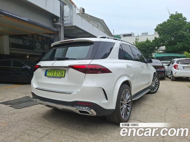 Mercedes-Benz GLE-Class 2025 — ფოტო 7/20