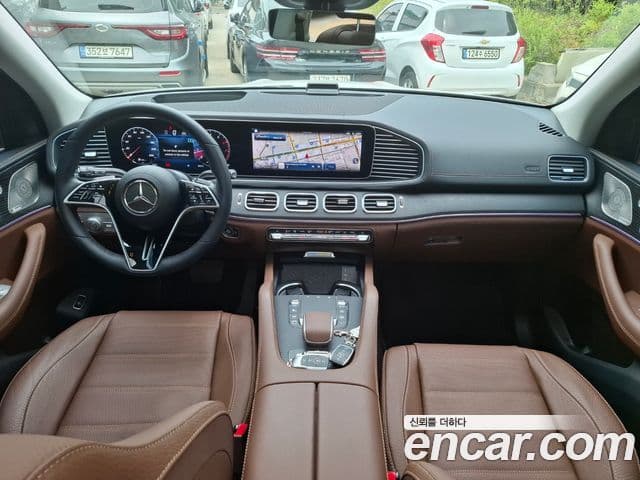 Mercedes-Benz GLE-Class 2025 — ფოტო 5/20