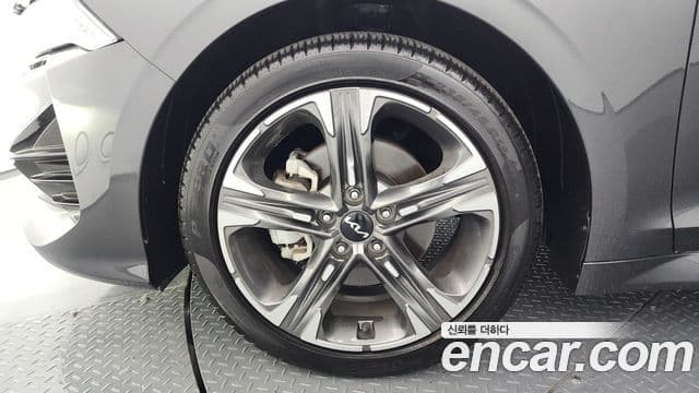 Kia K5 2023 — Şəkil 5/20