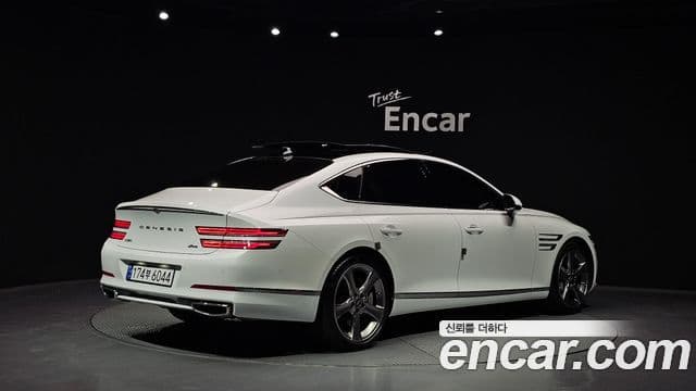 Genesis Electrified G80 2023 — ფოტო 2/20