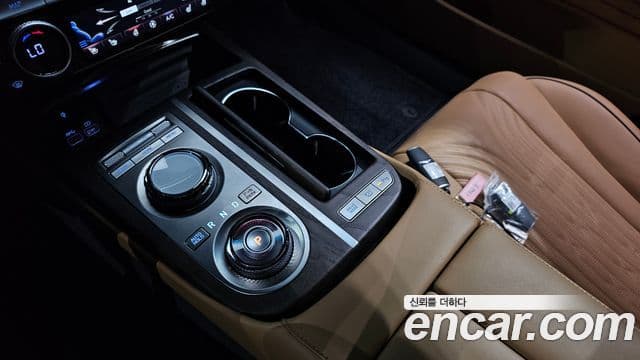 Genesis Electrified G80 2023 — ფოტო 9/20