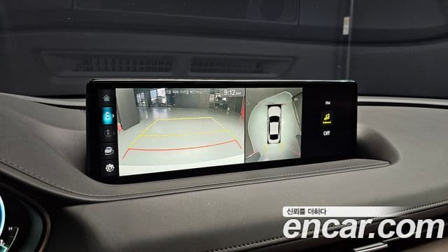 Genesis Electrified G80 2023 — ფოტო 14/20