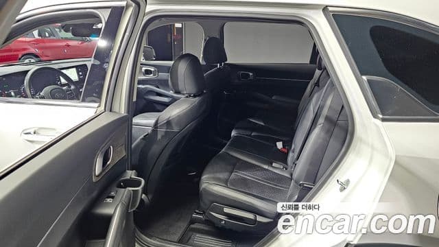 Kia Sorento 2021 — Şəkil 11/20