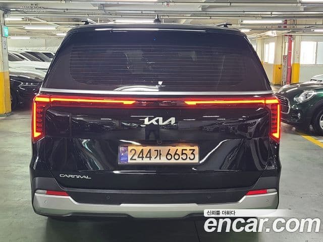 Kia Carnival 2025 — Şəkil 4/20