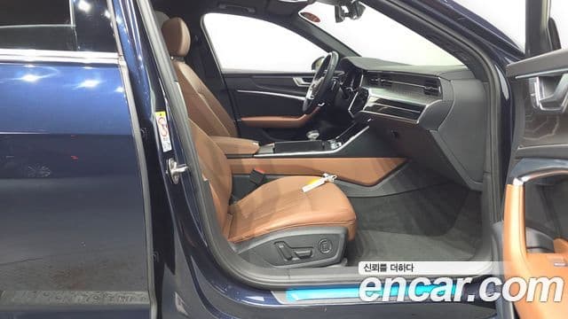 Audi A6 2021 — Şəkil 12/34