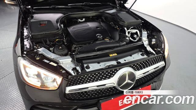 Mercedes-Benz GLC-Class 2020 — Şəkil 6/20