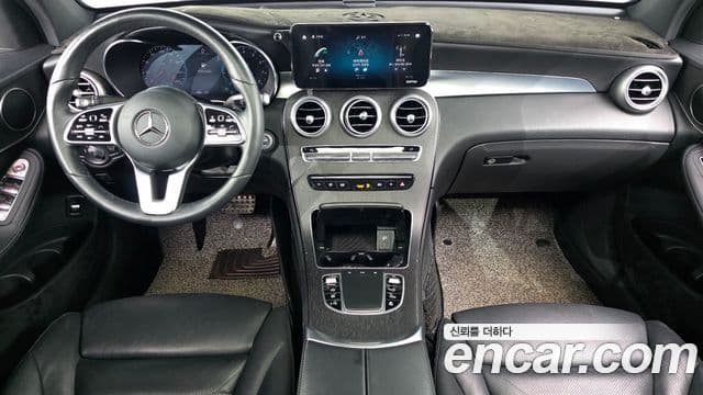 Mercedes-Benz GLC-Class 2020 — Şəkil 7/20