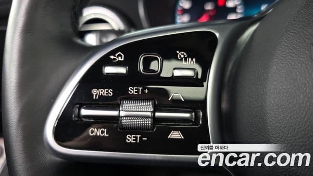Mercedes-Benz GLC-Class 2020 — Şəkil 17/20