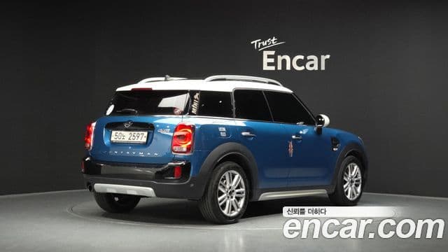 Mini Cooper Countryman 2019 — Şəkil 2/20