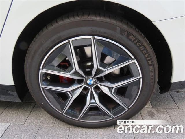 BMW 5 Series 2025 — Şəkil 4/20