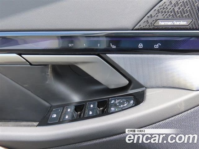 BMW 5 Series 2025 — Şəkil 12/20