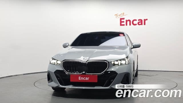 BMW 5 Series 2025 — ფოტო 3/20