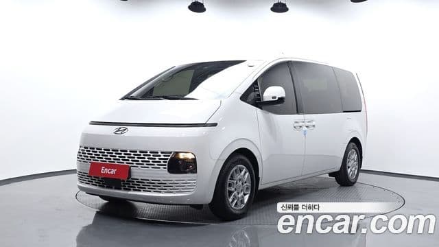 Hyundai Staria 2022 — Şəkil 1/20