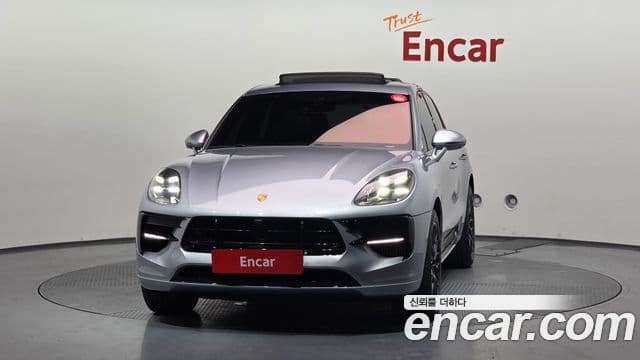 Porsche Macan 2021 — Şəkil 11/20