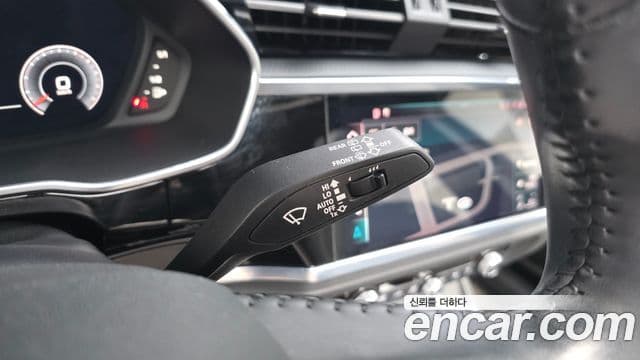 Audi Q3 2020 — Фото 19/20