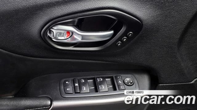 Jeep Cherokee 2021 — Şəkil 6/20