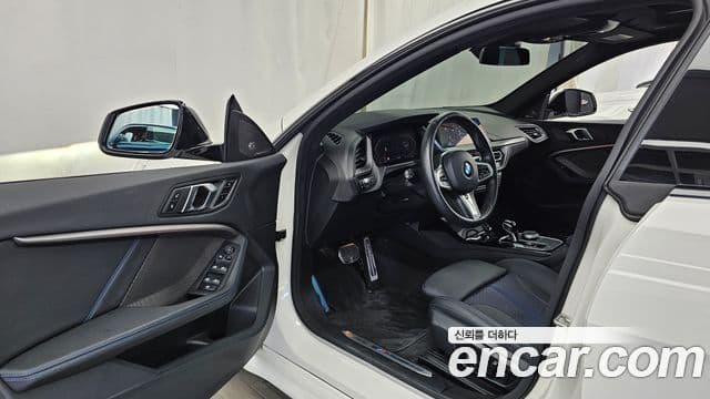 BMW 2 Series Gran Coupe 2024 — Фото 10/20