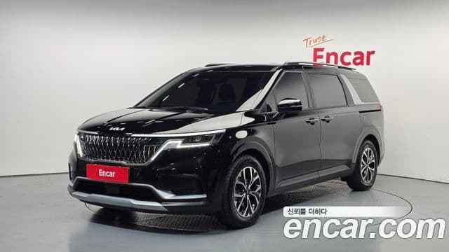 Kia Carnival 2023 — ფოტო 1/20