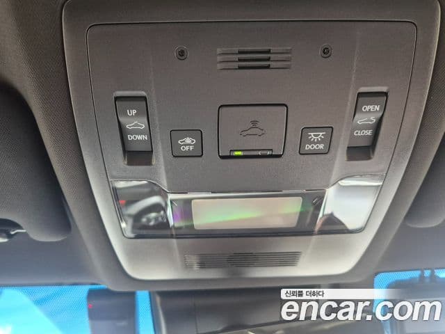 Lexus ES300h 2026 — Şəkil 19/20