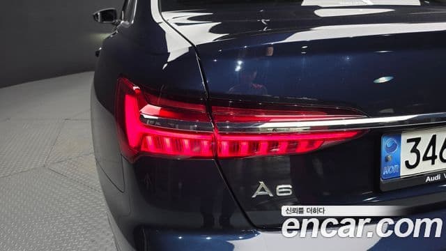 Audi A6 2020 — Photo 18/31