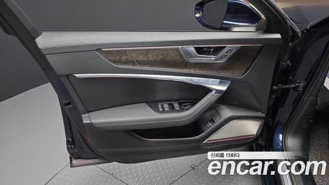 Audi A6 2020 — Photo 21/31